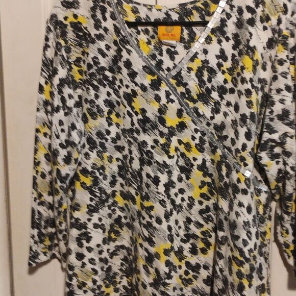 Ruby Rd Black and White Wrap Blouse Relaxed Fit - Picture 5 of 12